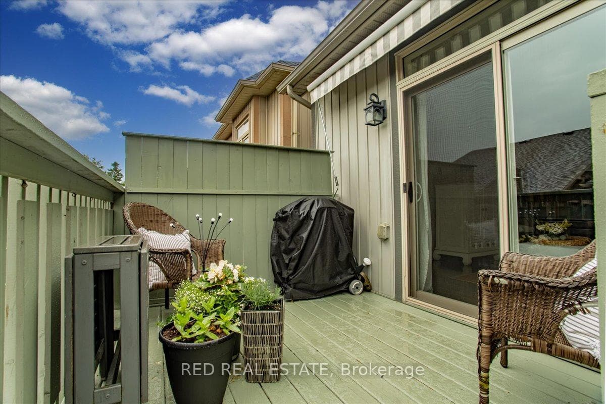 35 Canterbury Circle photo 35