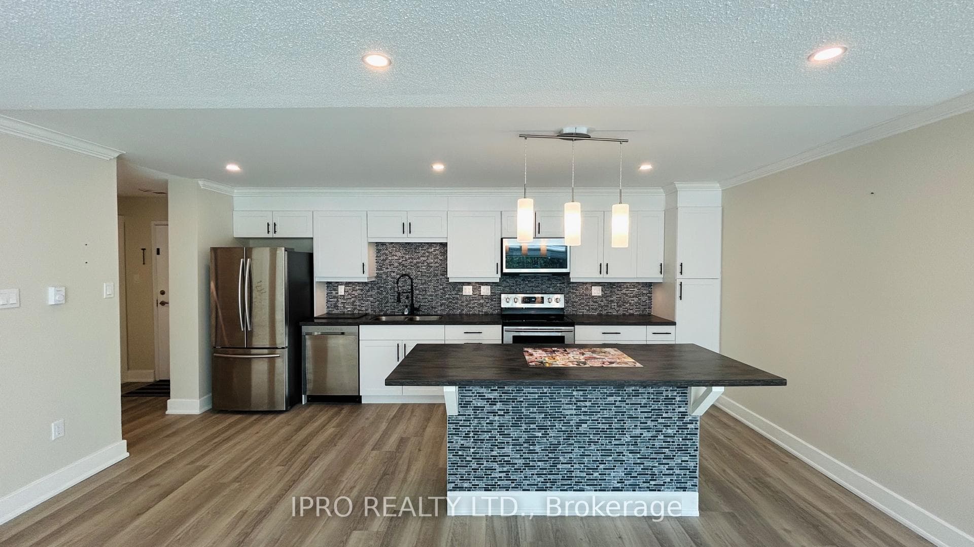 45 Pond Mills Road Unit 103 photo 5
