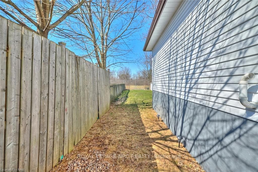 6867 Waters Avenue photo 7