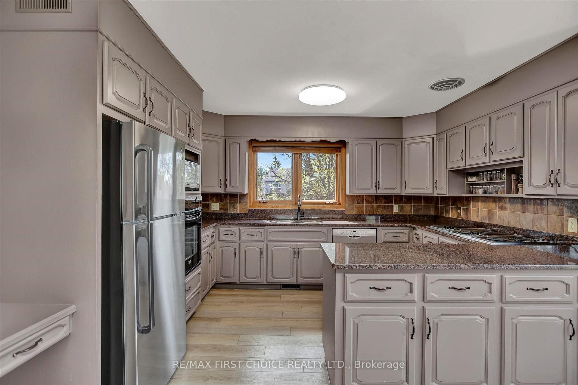 177 Cherry Ridge Road photo 3