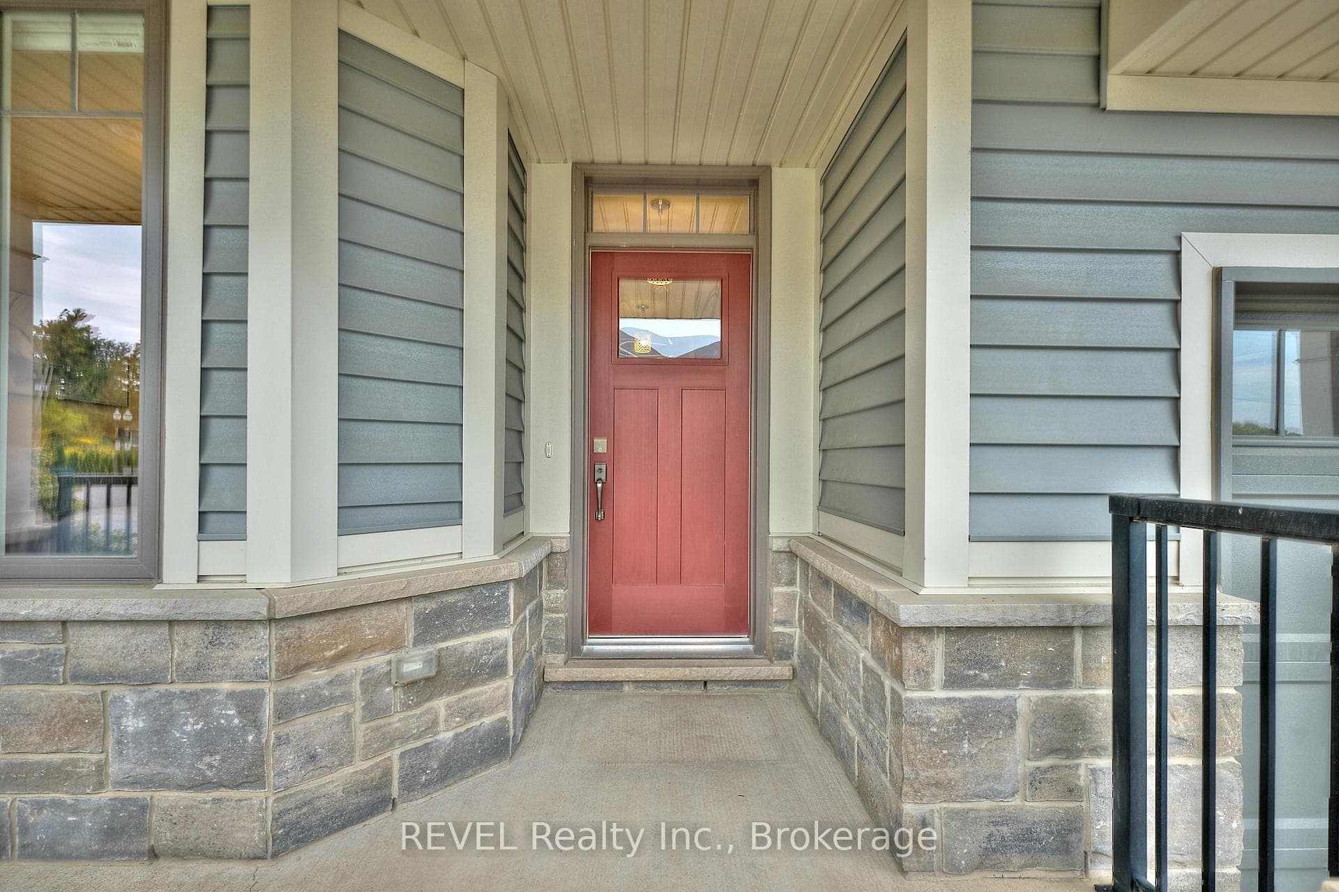 2848 King Street Unit 6 photo 6