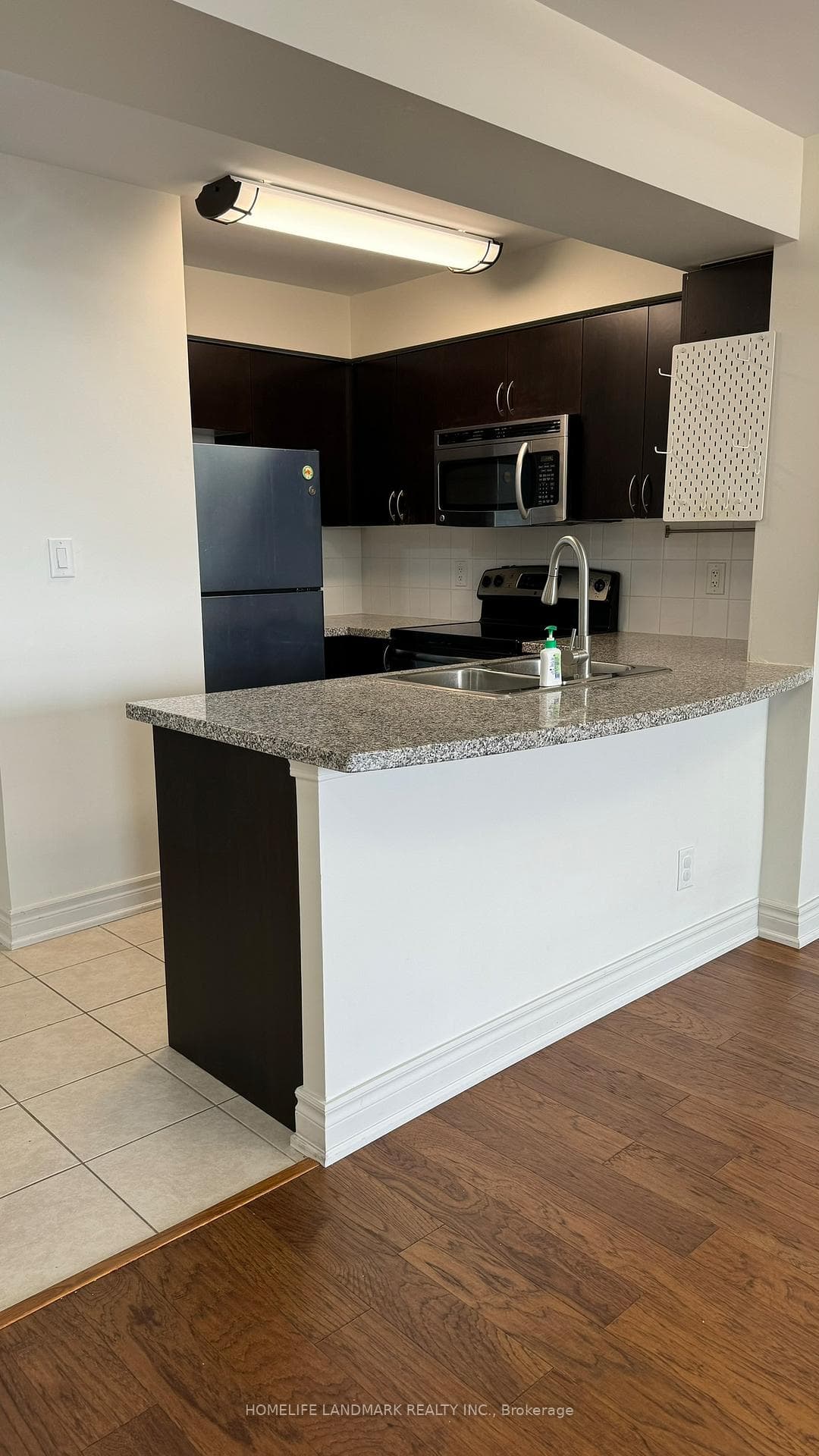 4850 Glen Erin Drive Unit 1002 photo 2