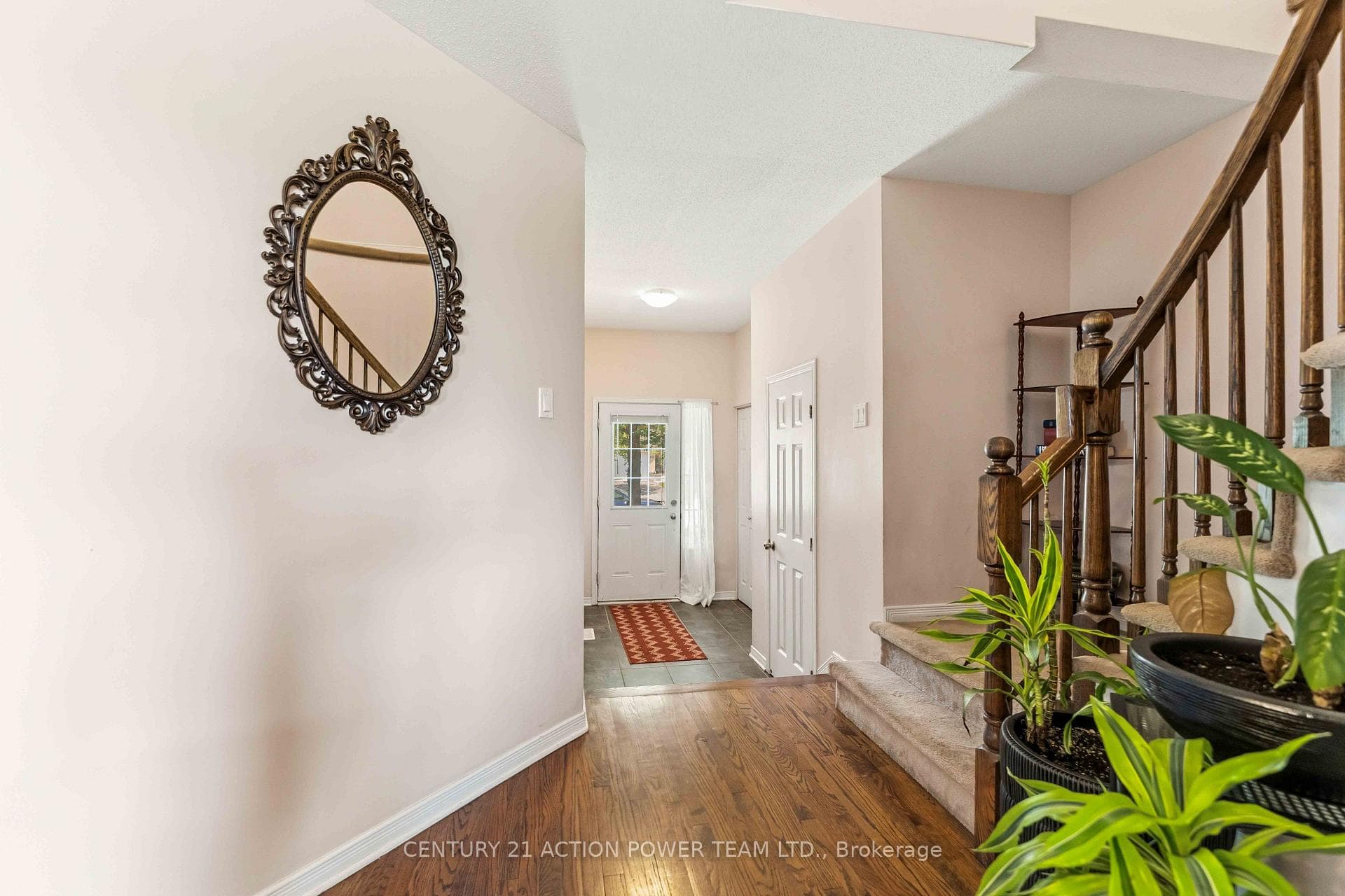 1473 Demeter Street photo 6