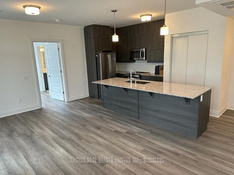 460 Gordon Krantz Avenue Unit 107 photo 9