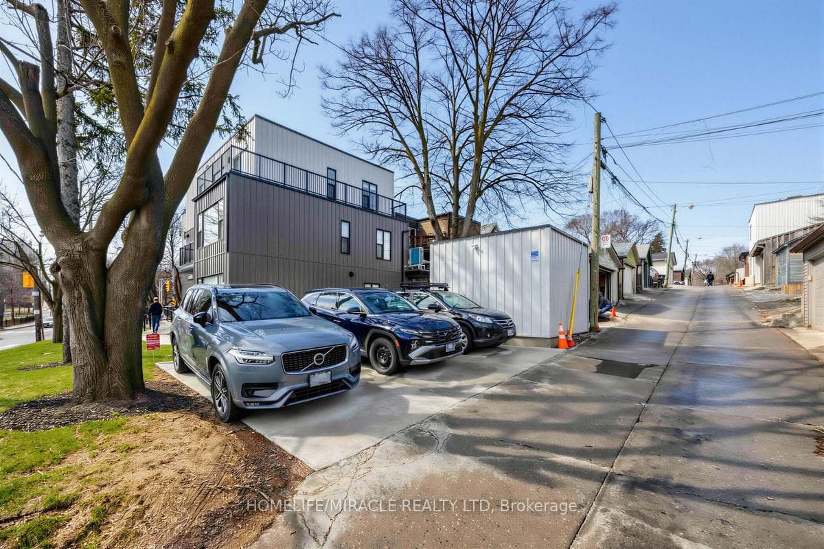 148 Glenlake Avenue Unit 3 photo 25