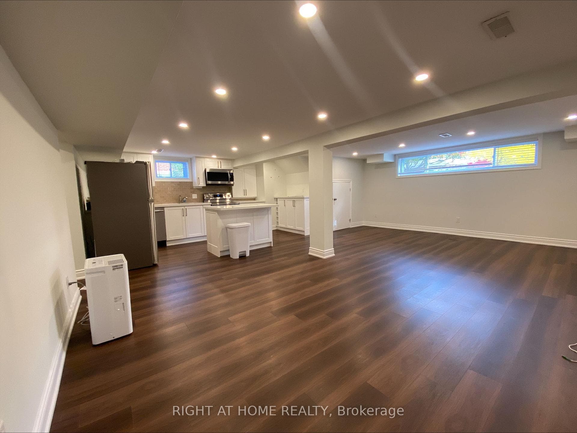 4 Trophy Drive Unit LOWER photo 4