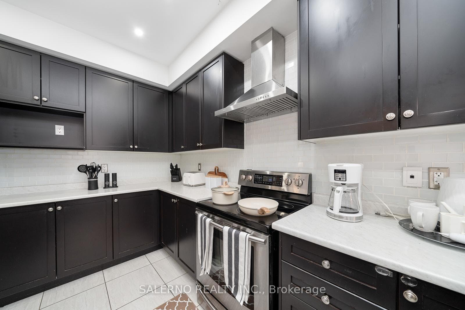 146 Moody Drive photo 14