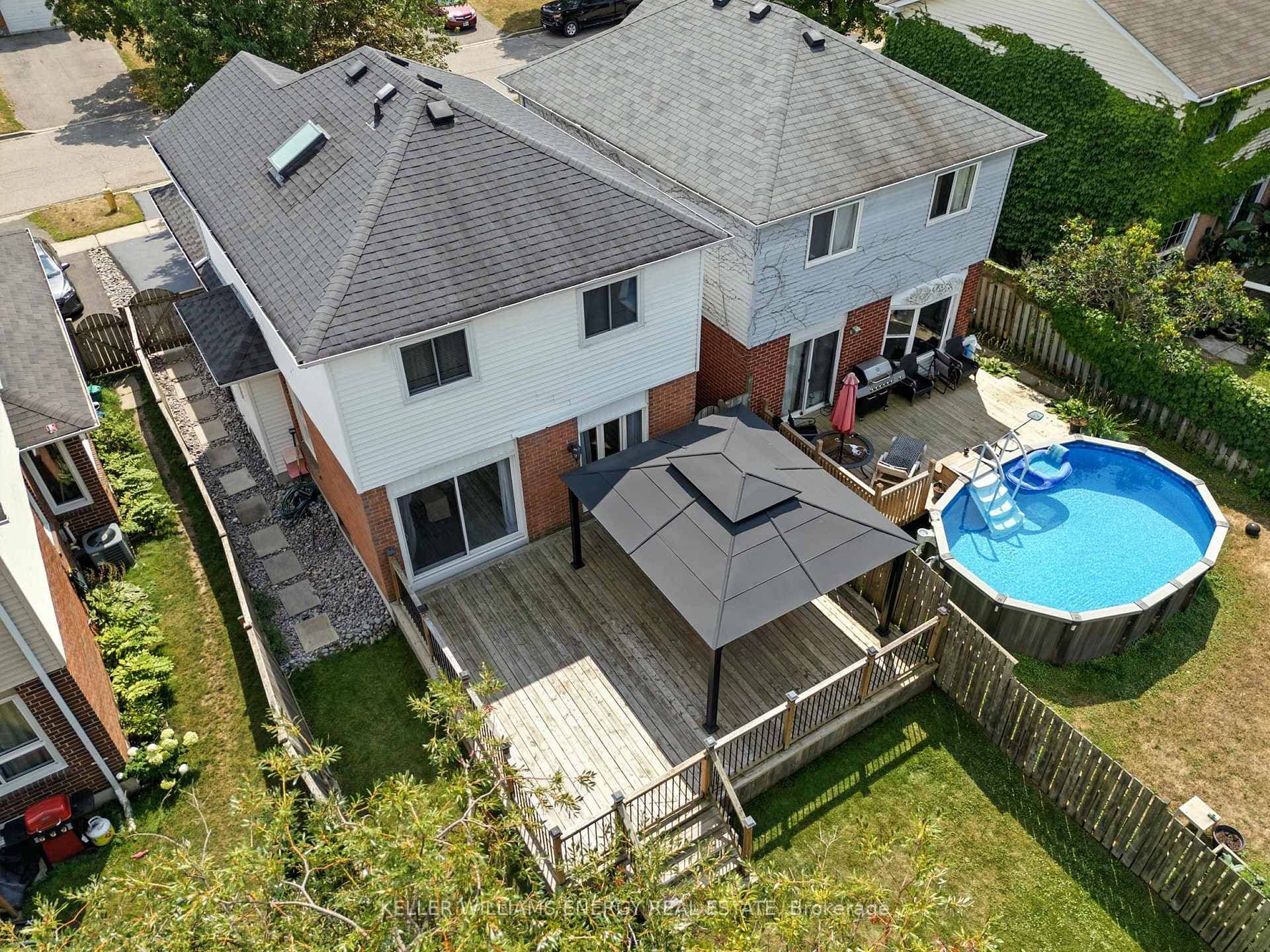 70 Hart Boulevard photo 29