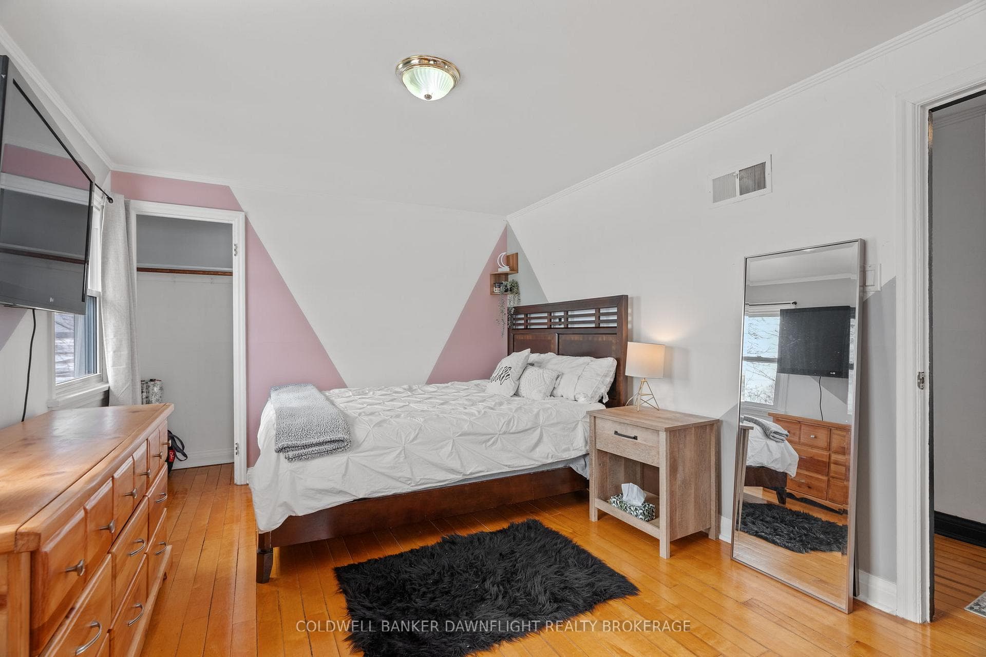 115 Columbia Drive photo 29