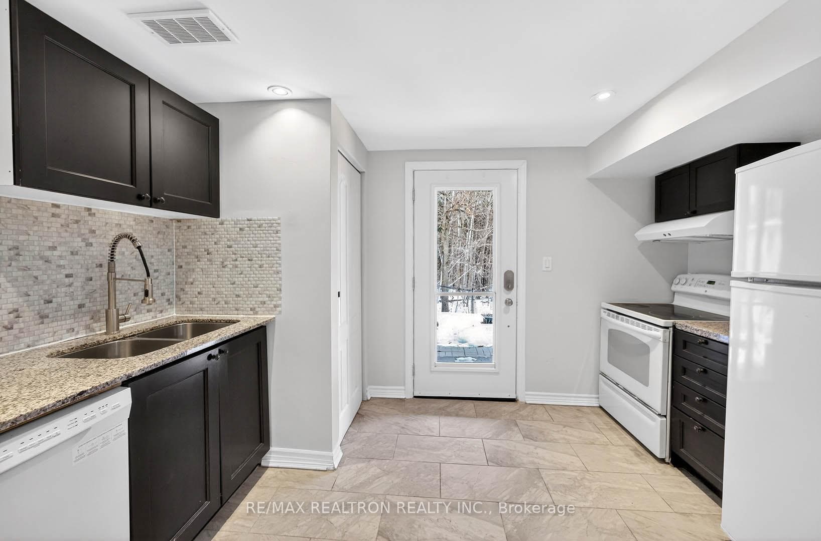 10 Mcclenny Drive photo 37