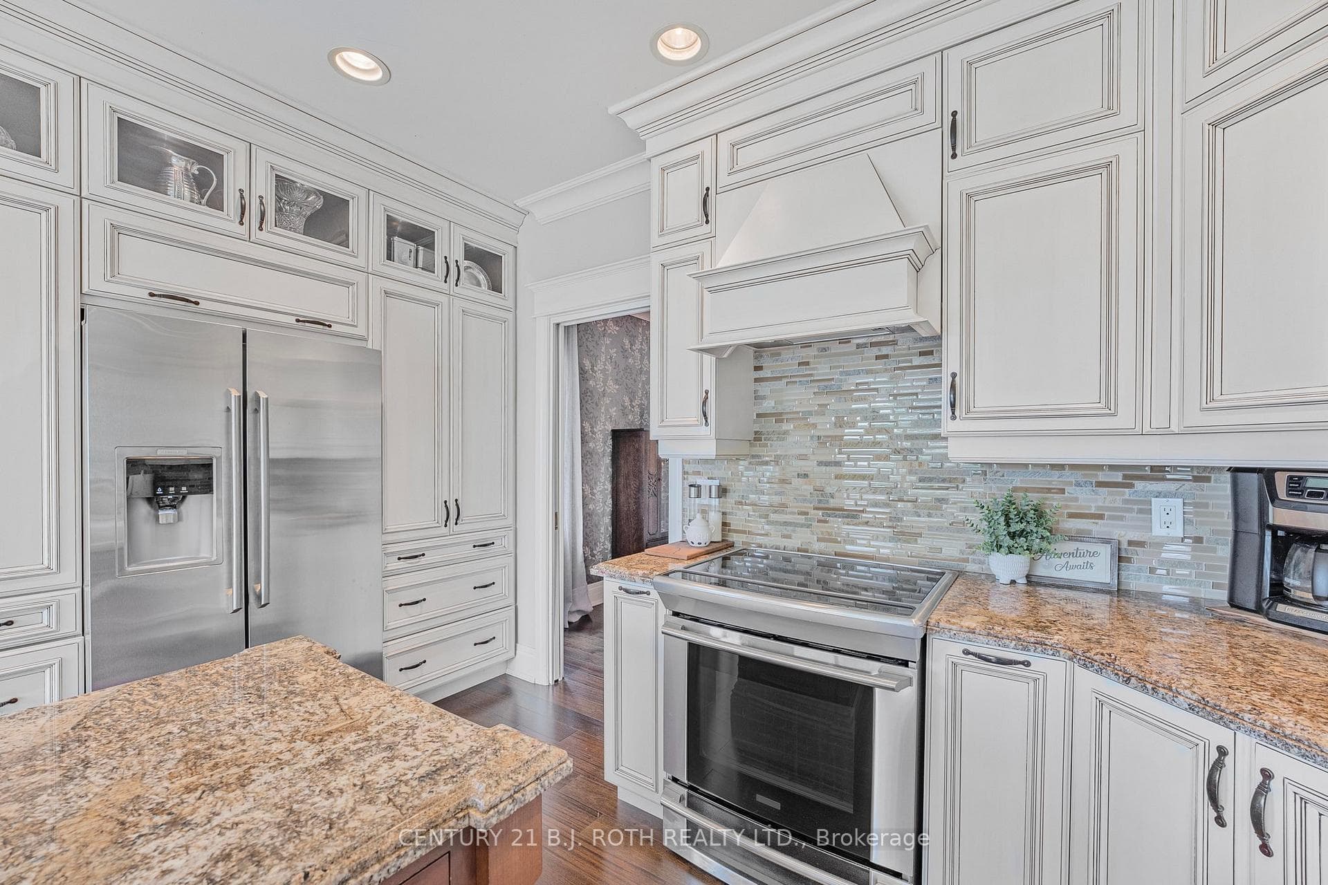 175 Shanty Bay Road photo 9