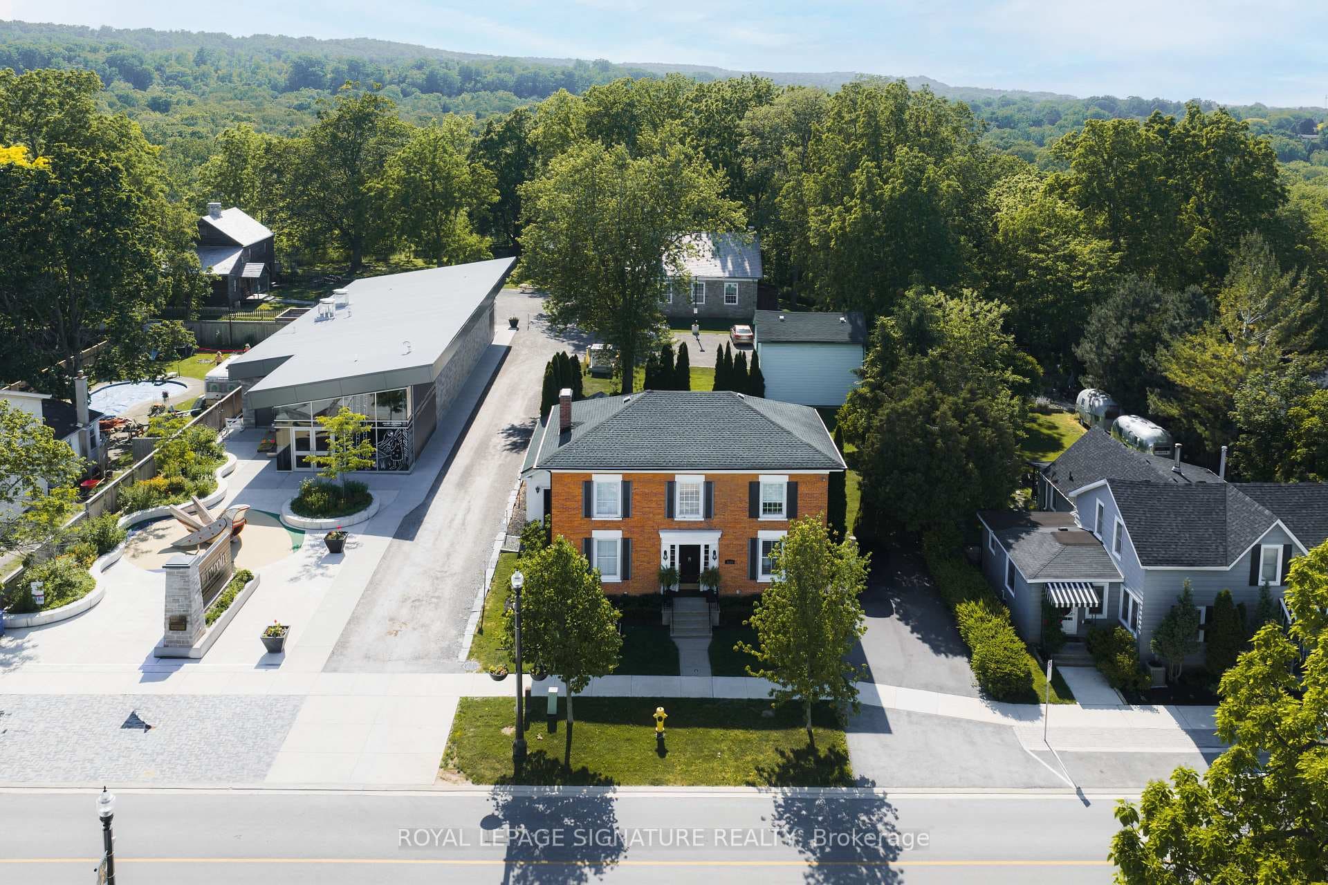 3804 Main Street photo 1