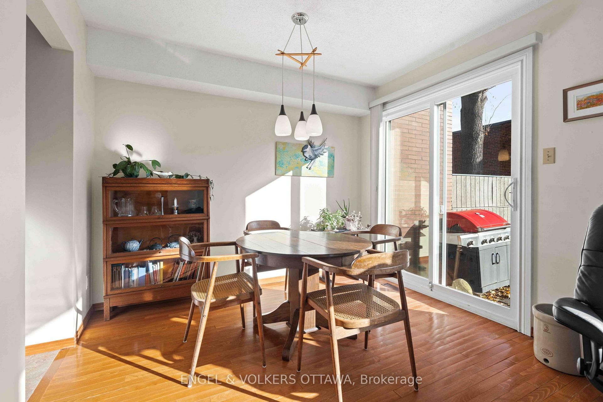 110 Walnut Court Unit 18 photo 13