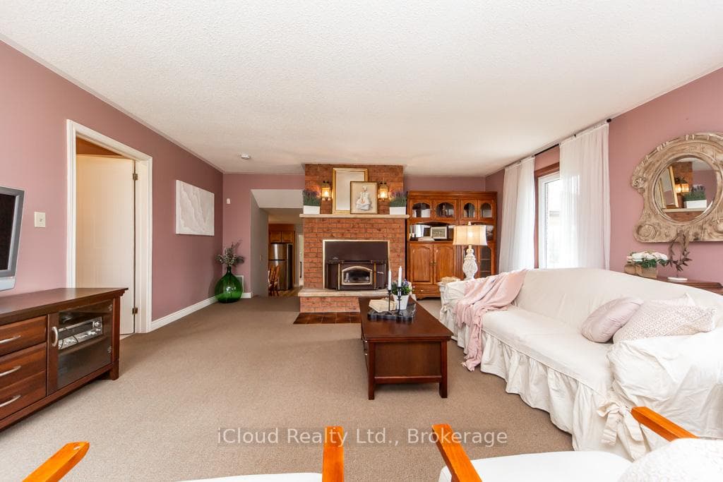 4101 Campbellville Road photo 15