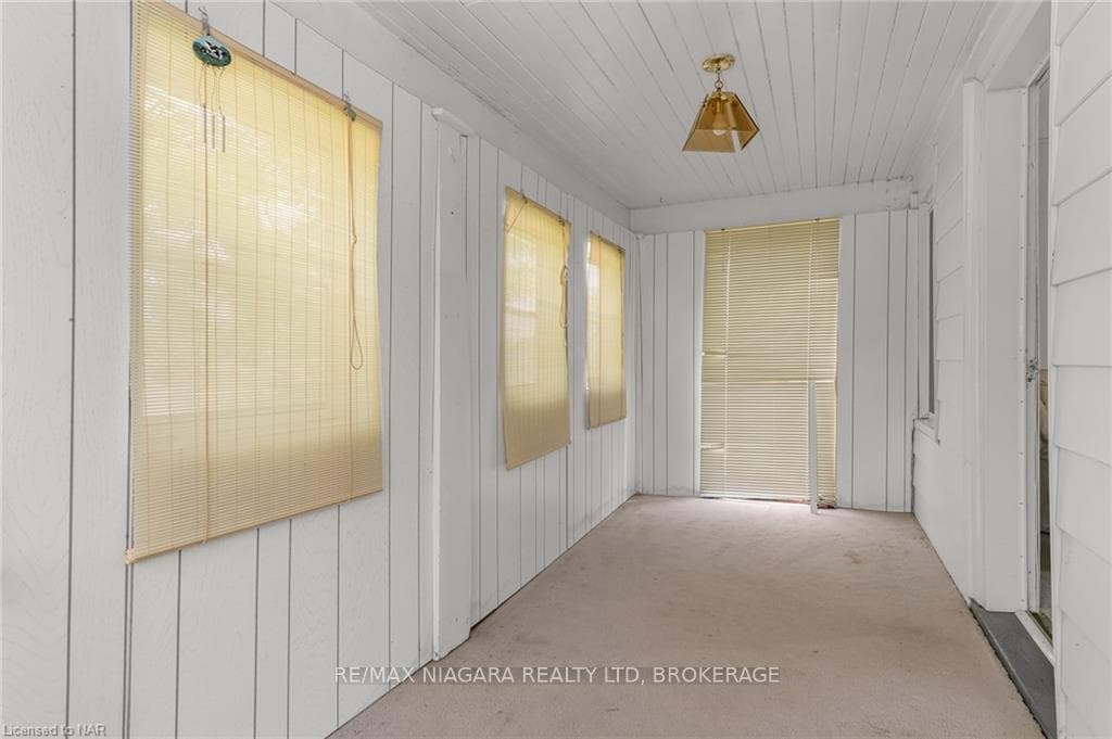 495 LYONS CREEK Road photo 24