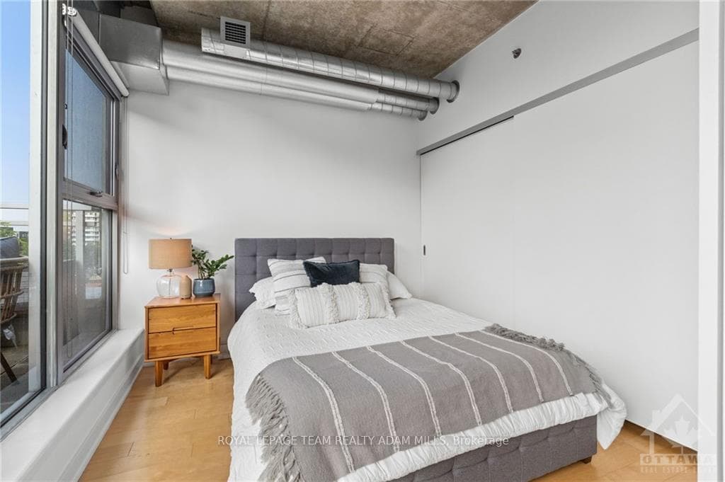 340 MCLEOD Street Unit 739 photo 18
