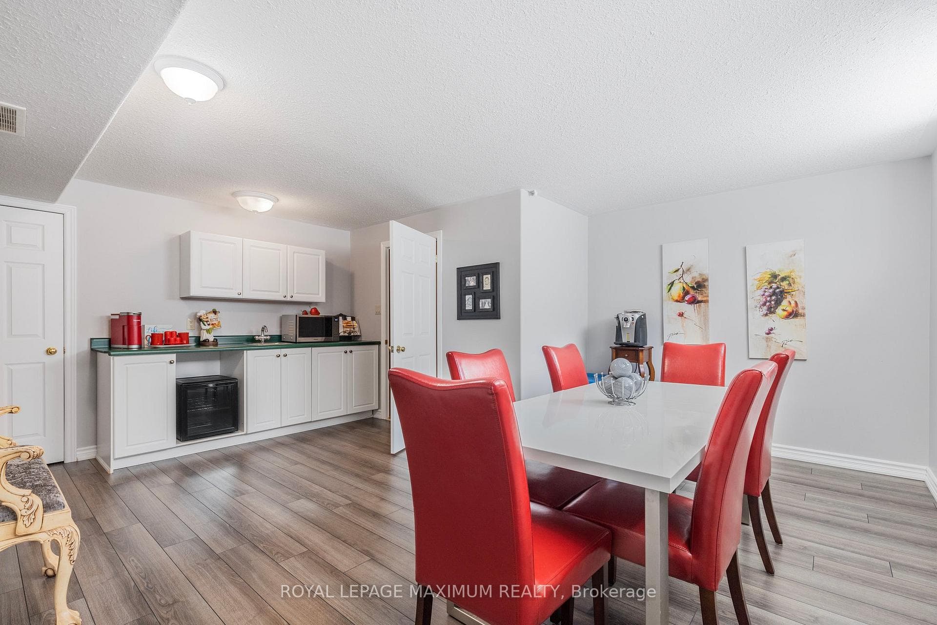 40 Downer Crescent photo 33