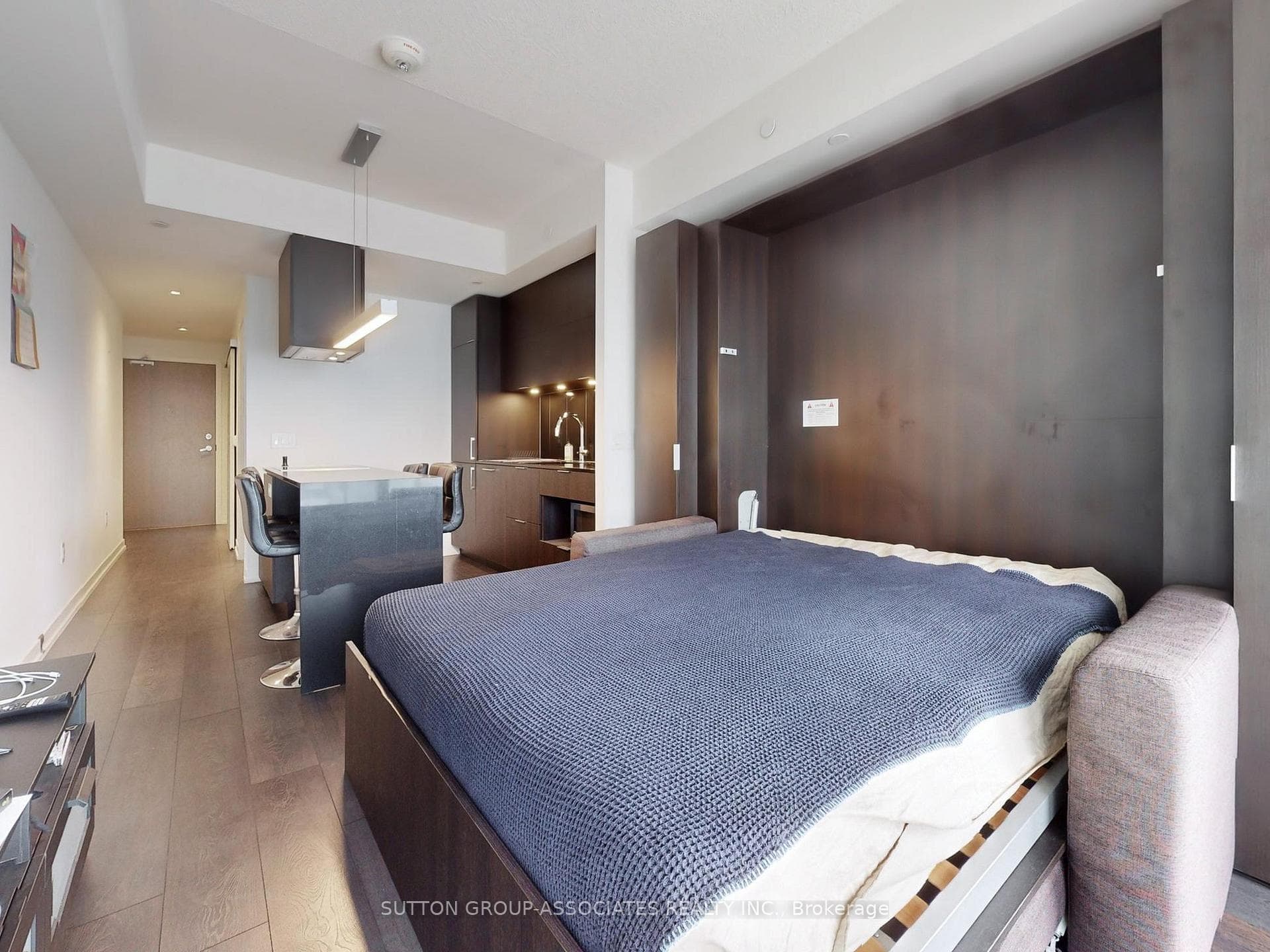 15 Lower Jarvis Street Unit 1409 photo 12