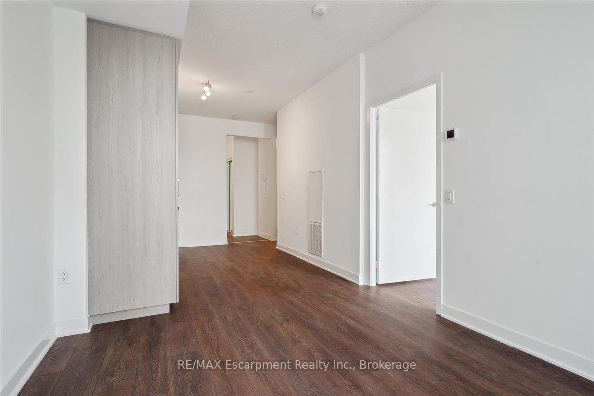 260 Malta Avenue Unit 621 photo 13