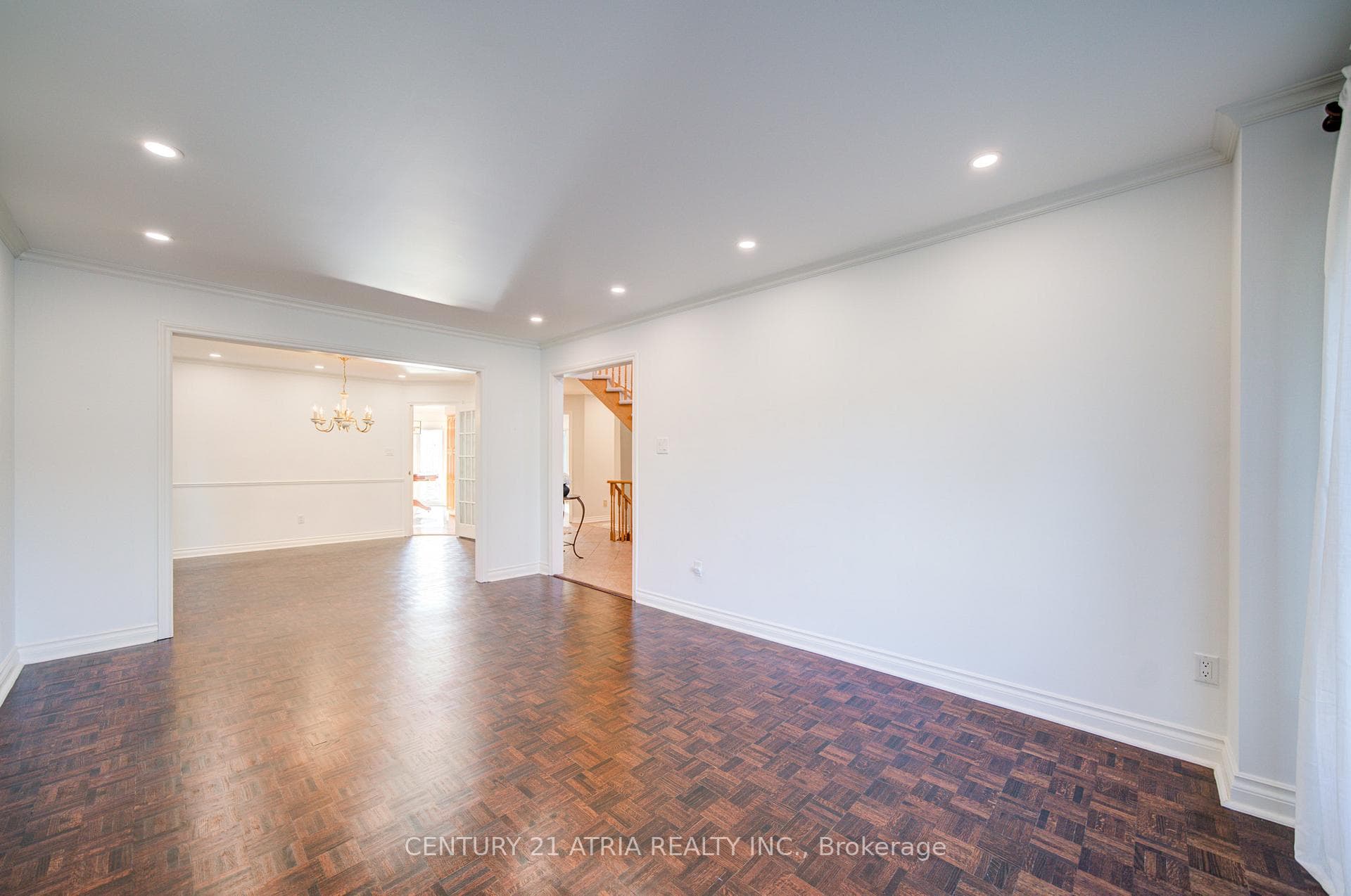 64 Craigleith Crescent photo 7