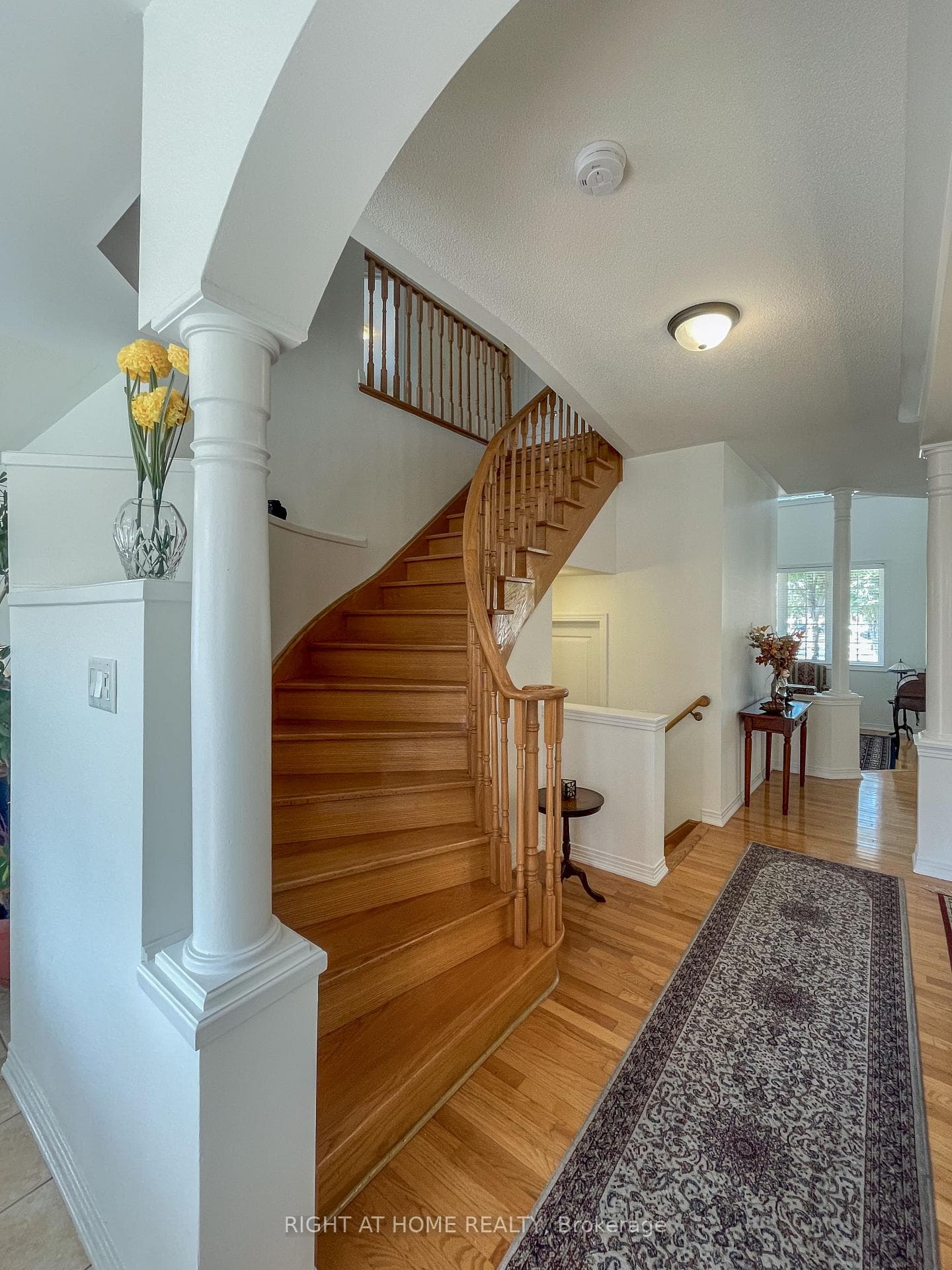 35 Nichols Boulevard photo 16