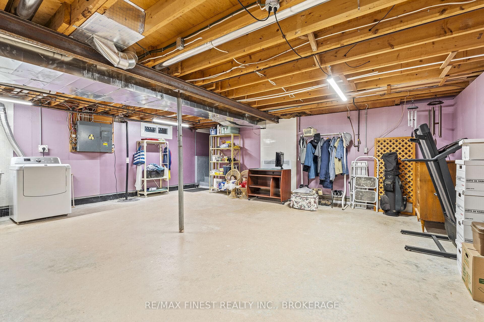 320 DONELL Court photo 33