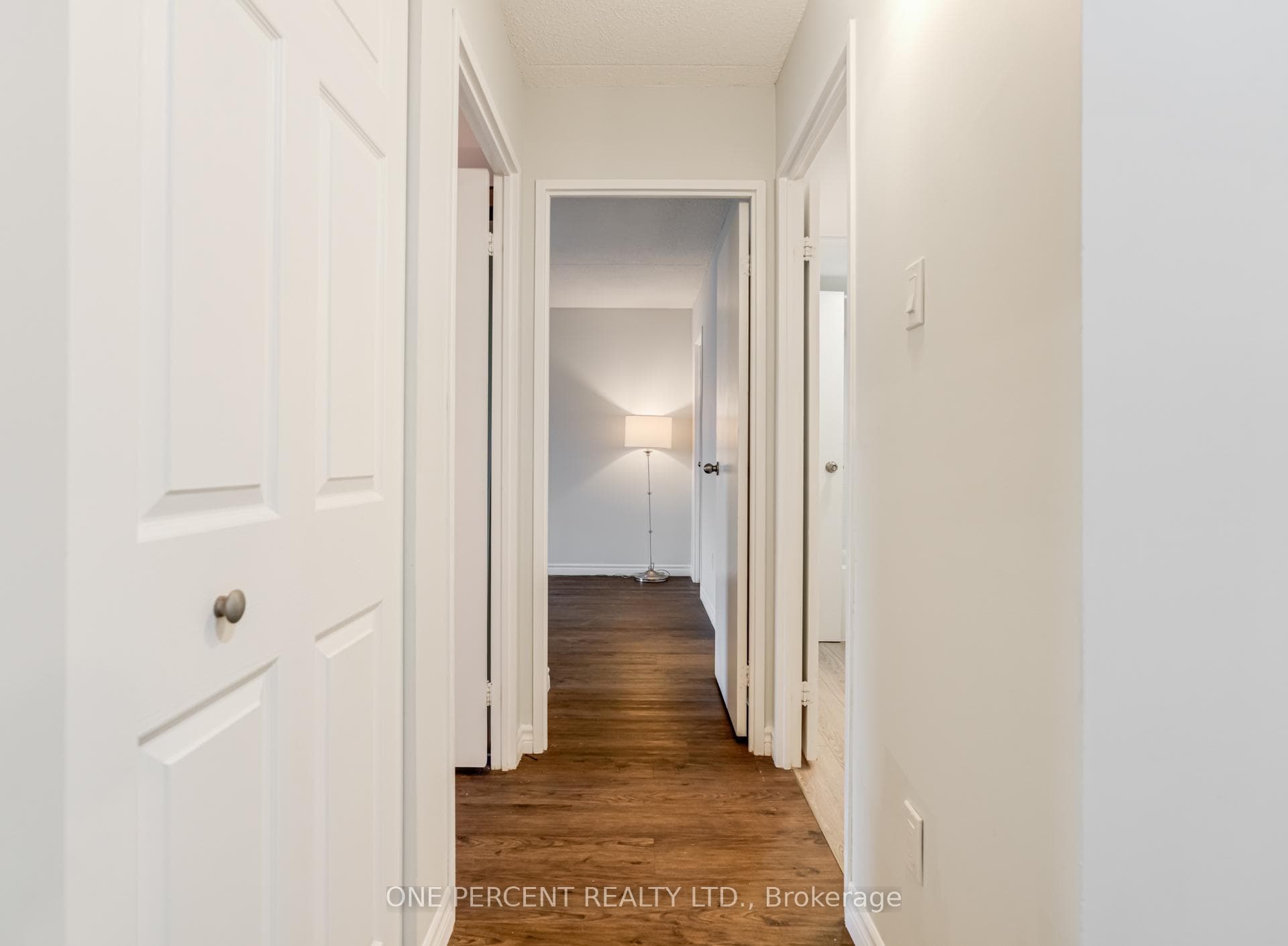 15390 Yonge Street Unit 406 photo 23