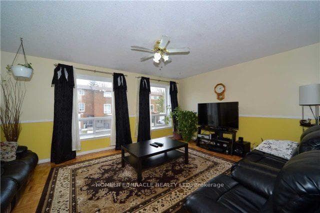 6444 Finch Avenue Unit 194 photo 4