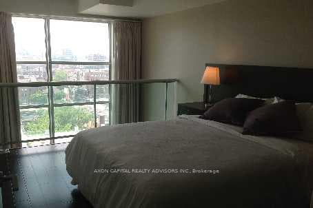 36 Blue Jays Way Unit 1303 photo 4