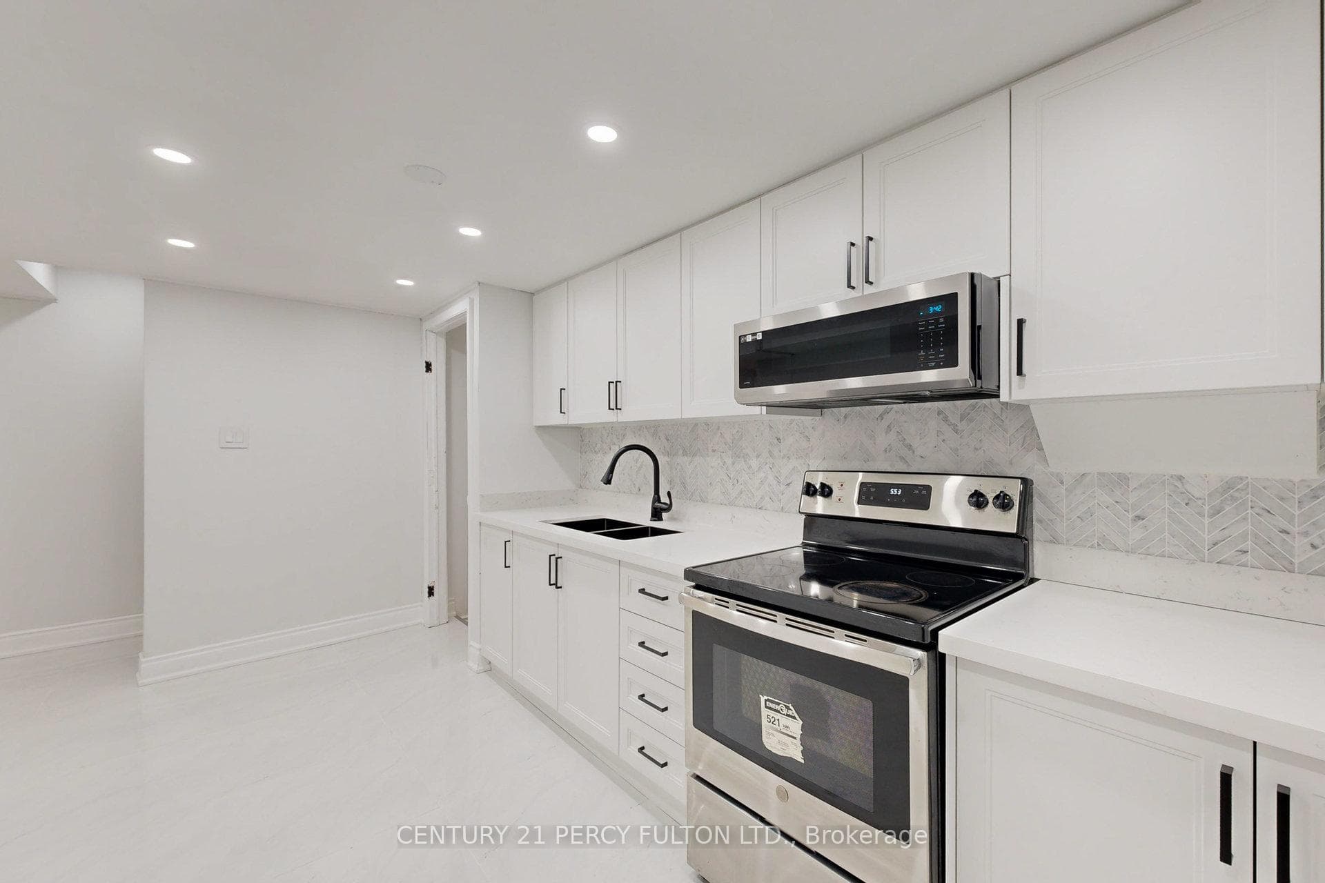 78 Agincourt Drive photo 27