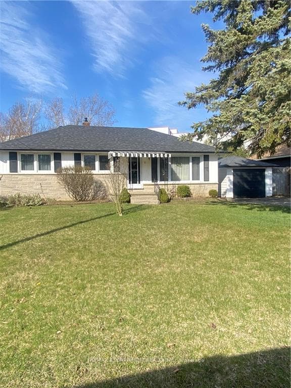 12 Willowdale Street photo 24