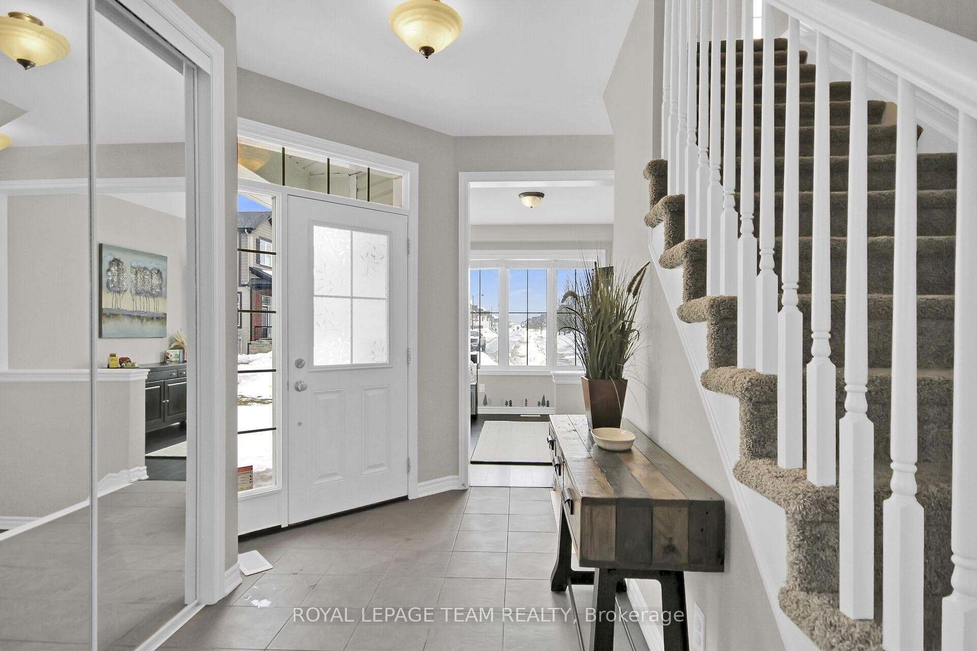 111 Damselfly Way photo 2