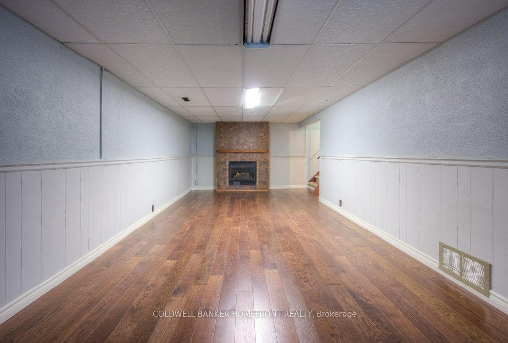 14 Montour Place photo 25