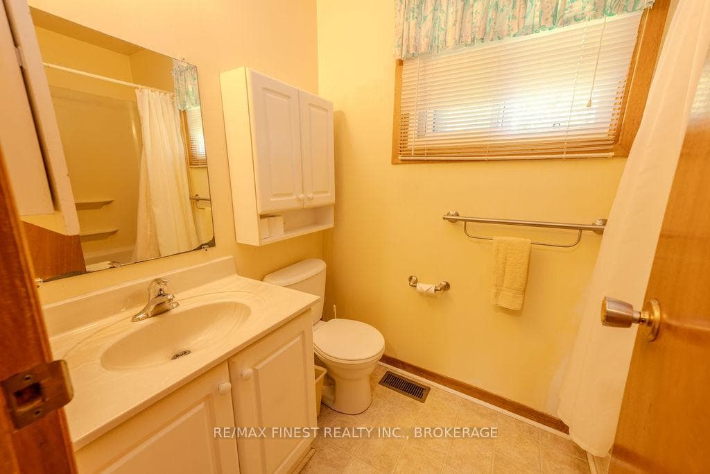 776 Cedarwood Drive photo 18