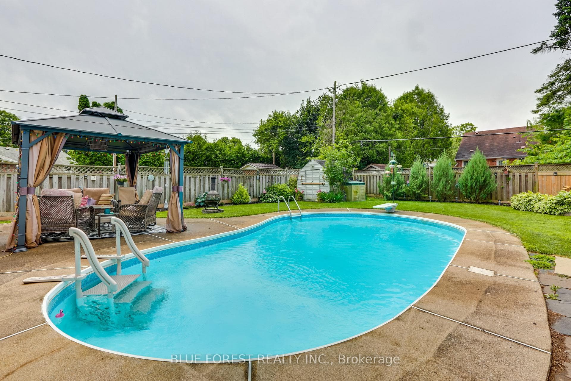 75 Glass Avenue photo 31