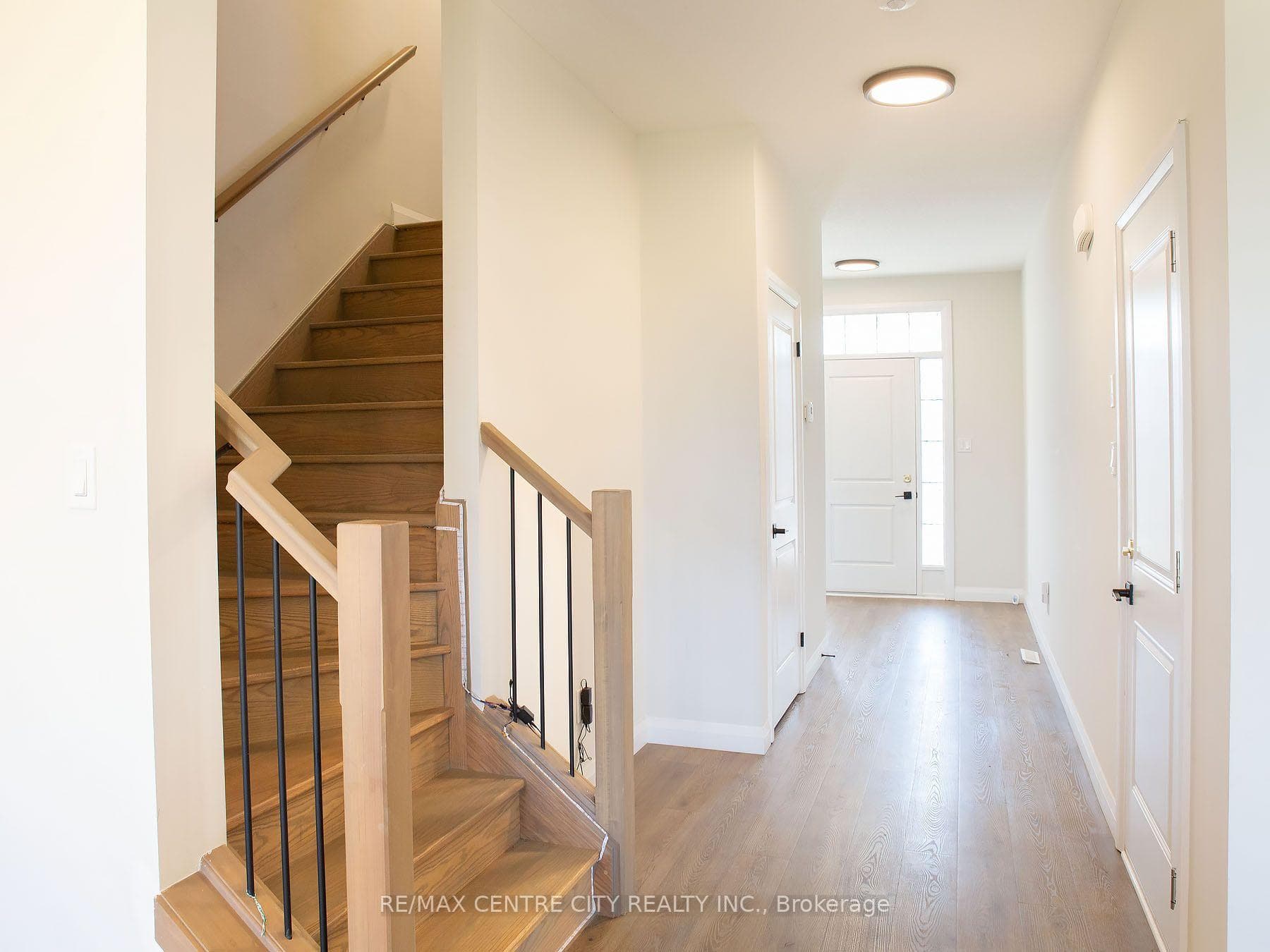 1826 Finley Crescent photo 14
