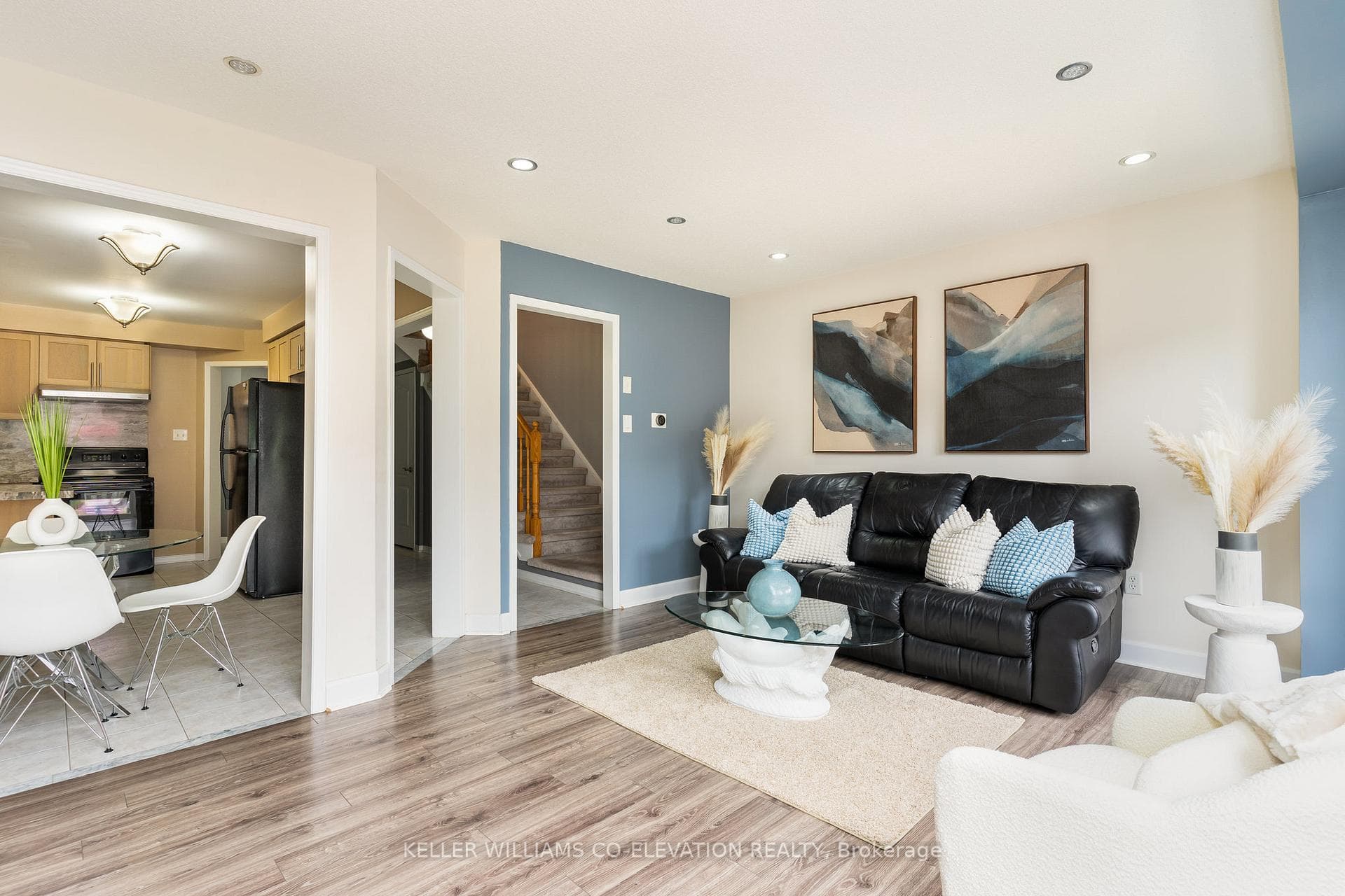 168 Bean Crescent photo 3