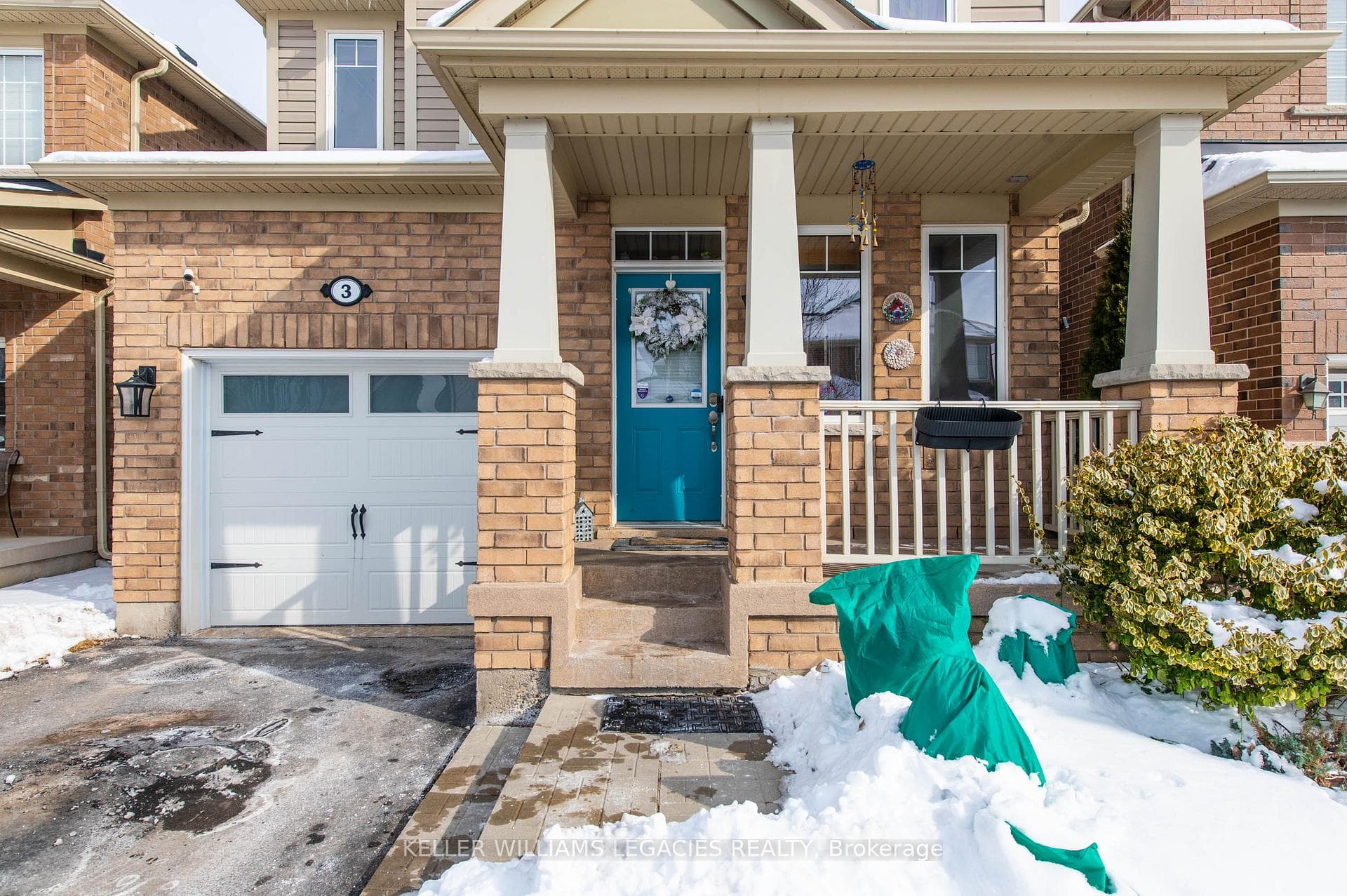 3 Berberis Crescent photo 3