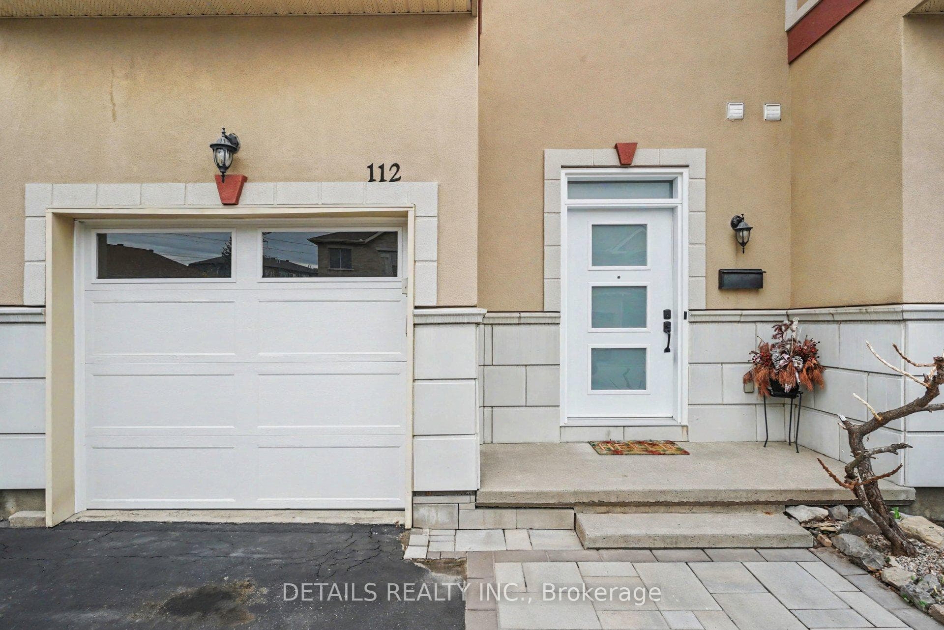 112 Whispering Winds Way photo 3
