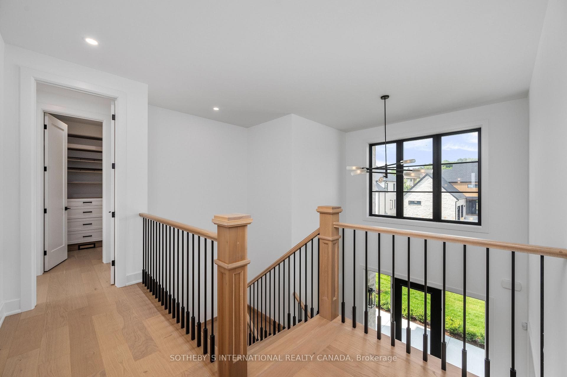 95 Princeton Terrace photo 22