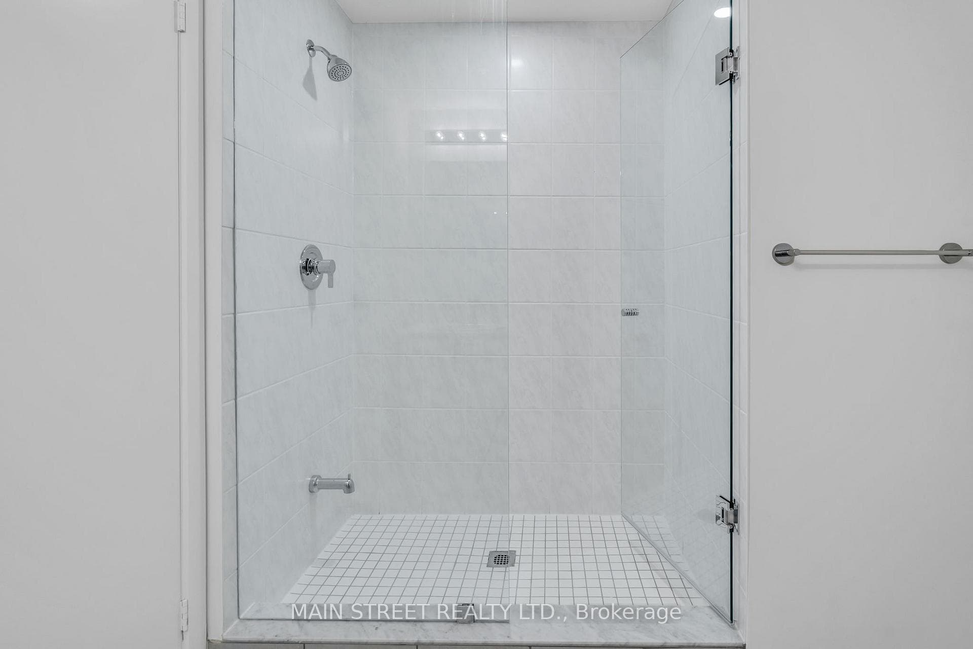 110 Grew Boulevard Unit 409 photo 15