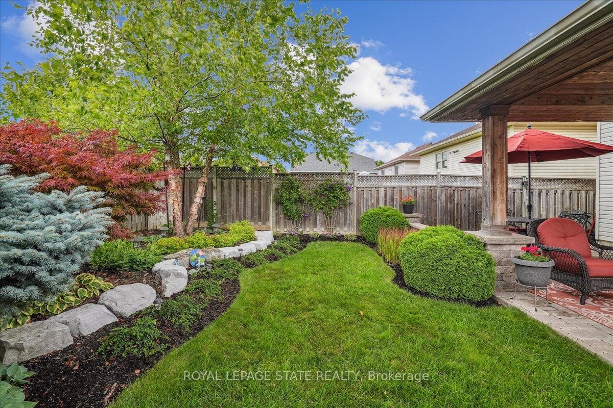 51 Glenhollow Drive photo 38