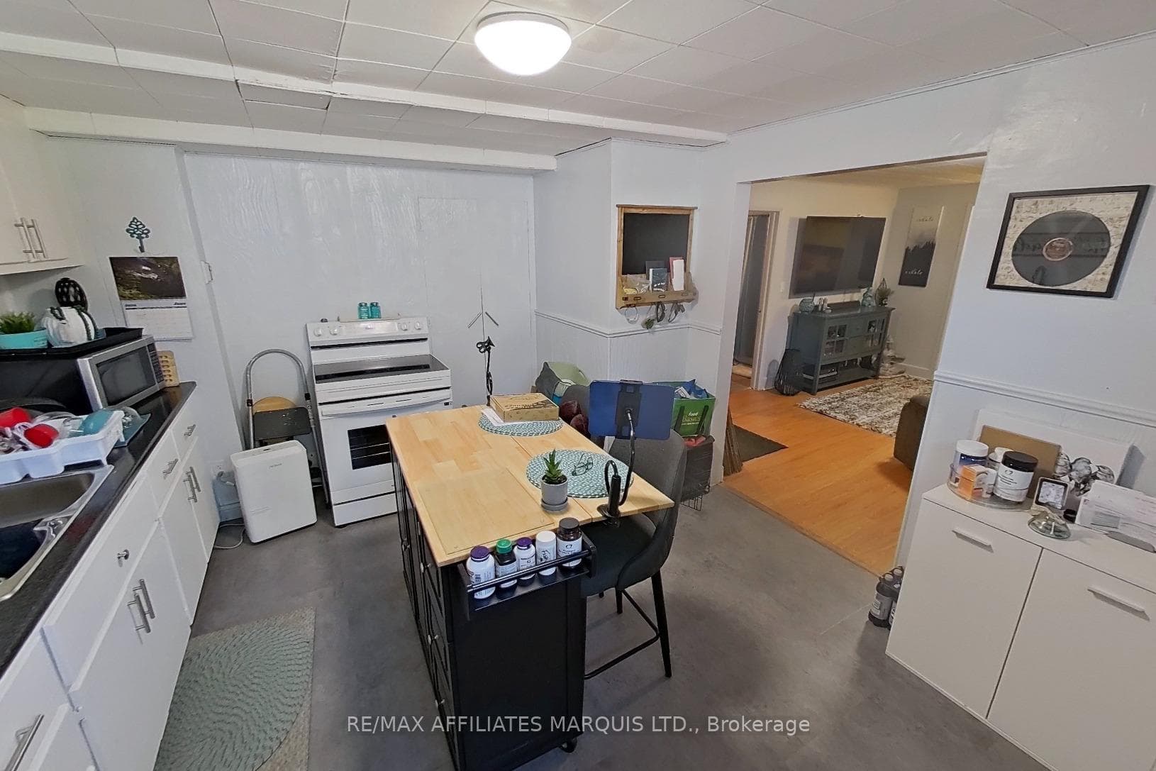 1015 Edythe Avenue photo 13