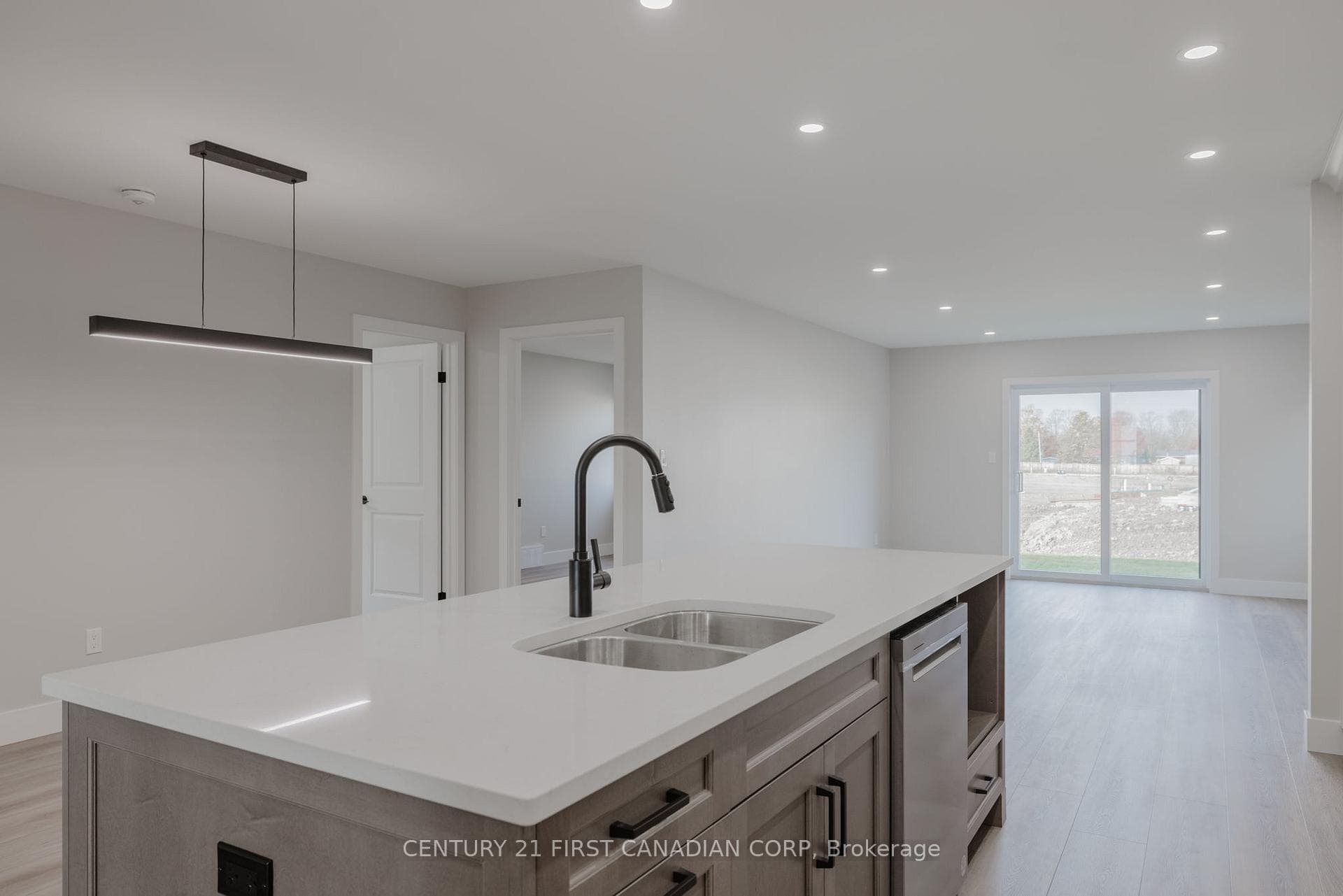 107 Victoria Avenue photo 10