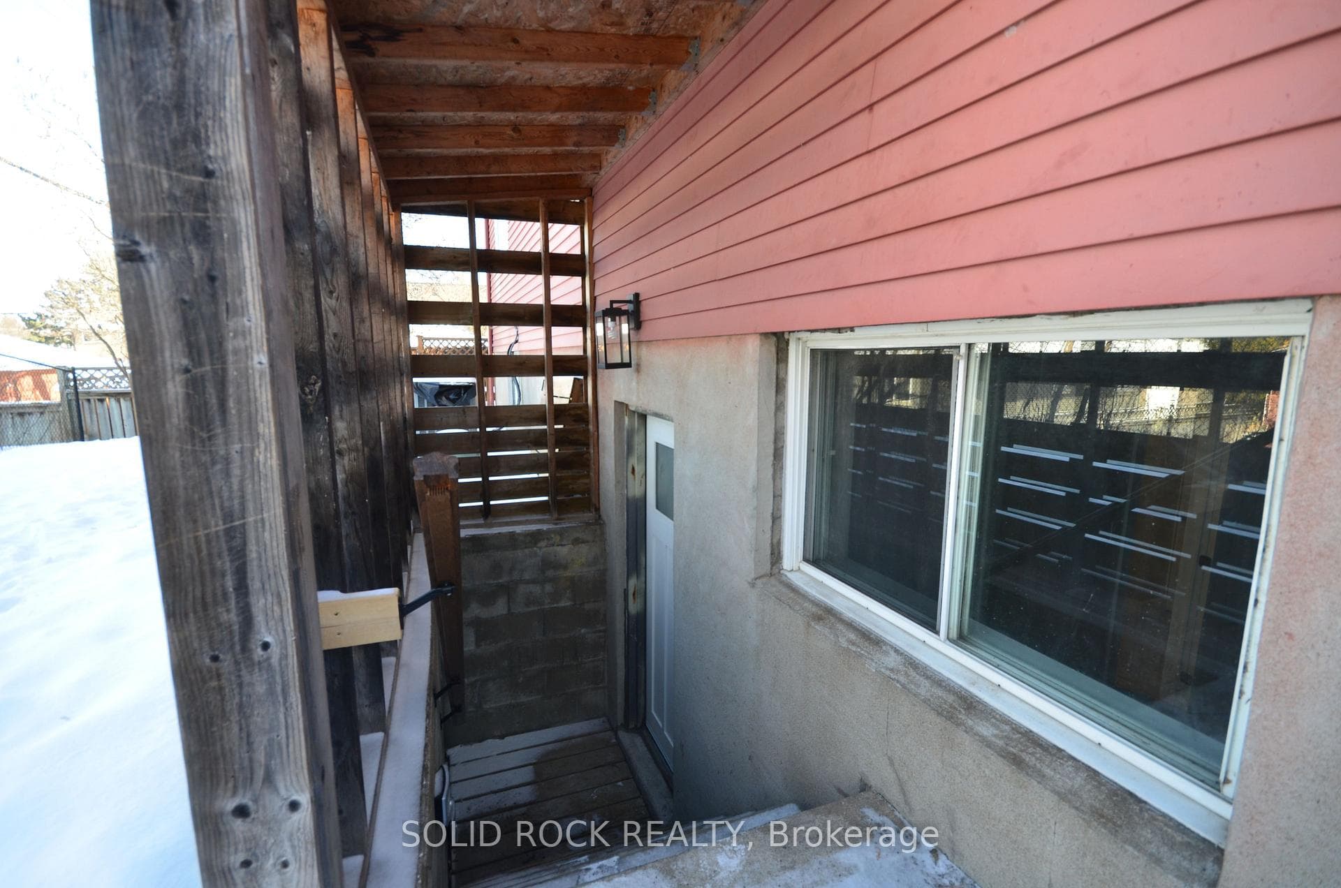 1441 Edgecliffe Avenue Unit B photo 6