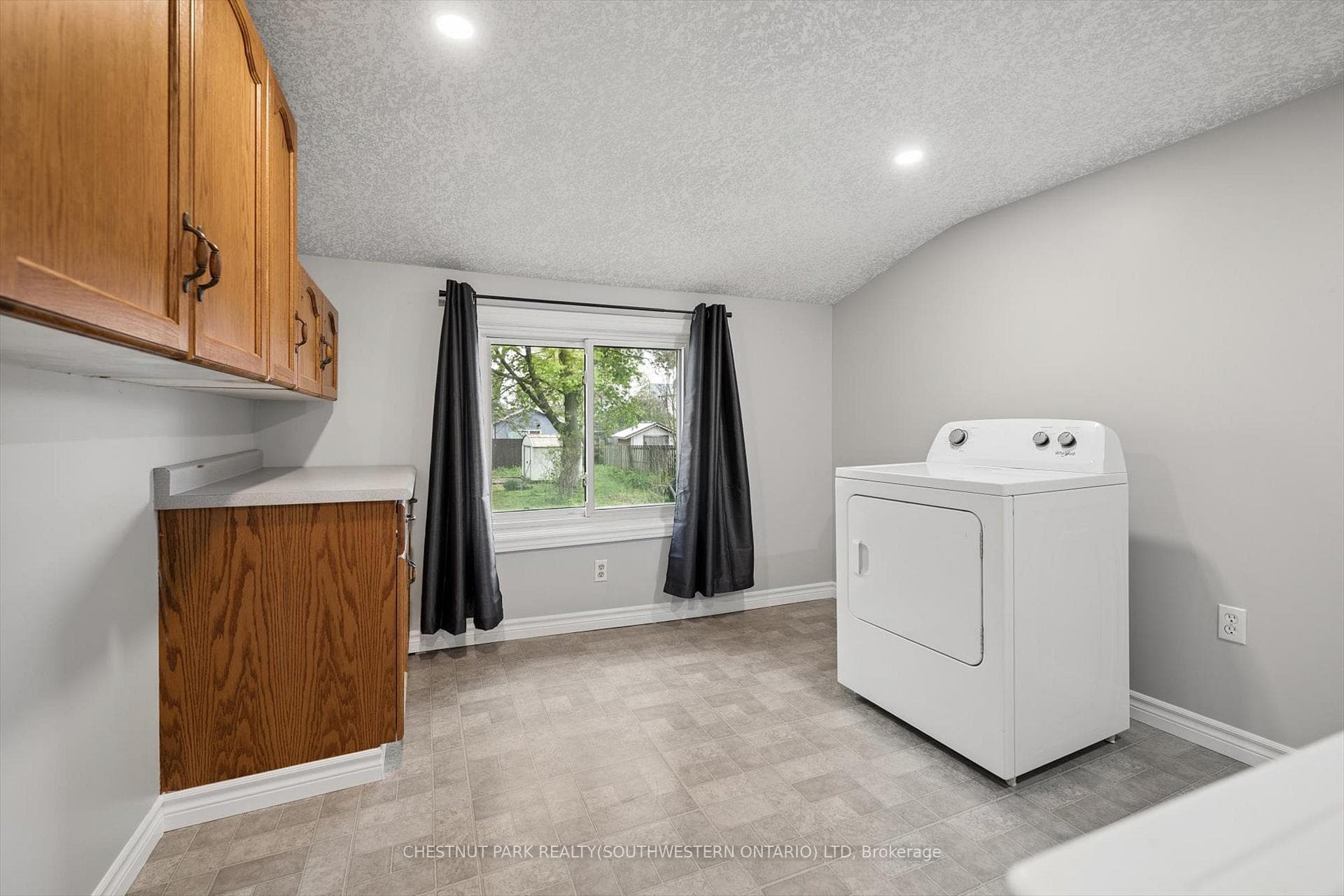 30 Hopeton Street photo 21