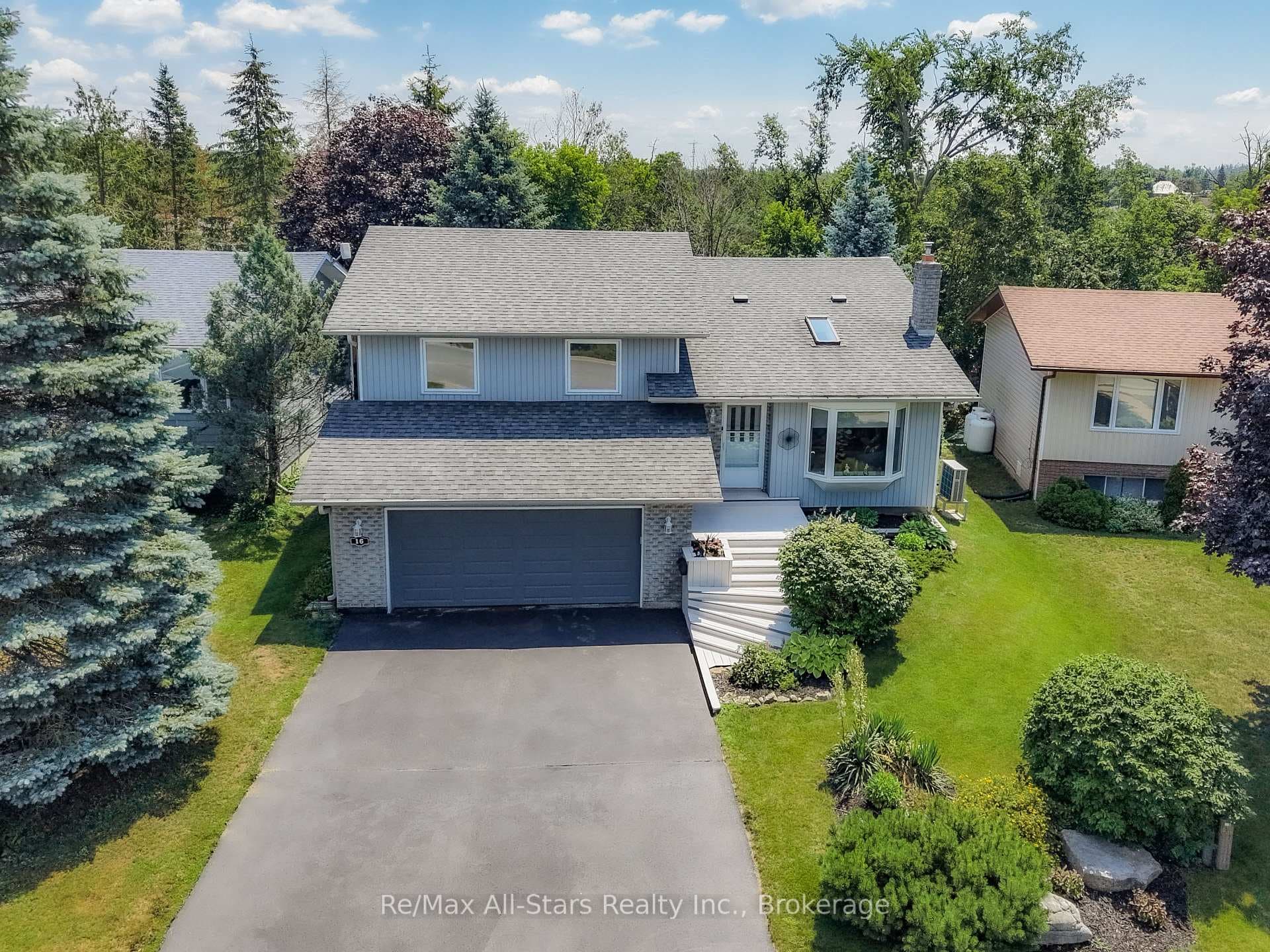 16 Cedartree Lane photo 44