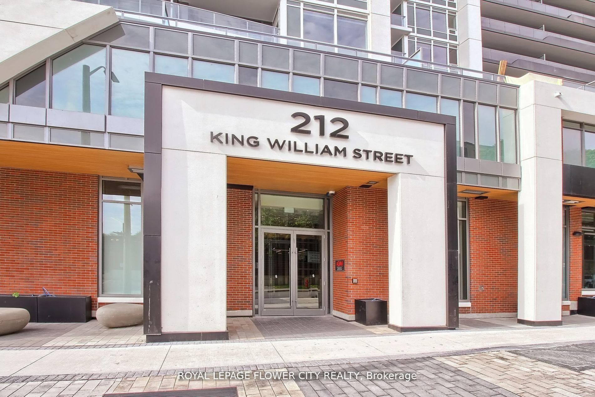 212 King William Street Unit 1011 photo 28