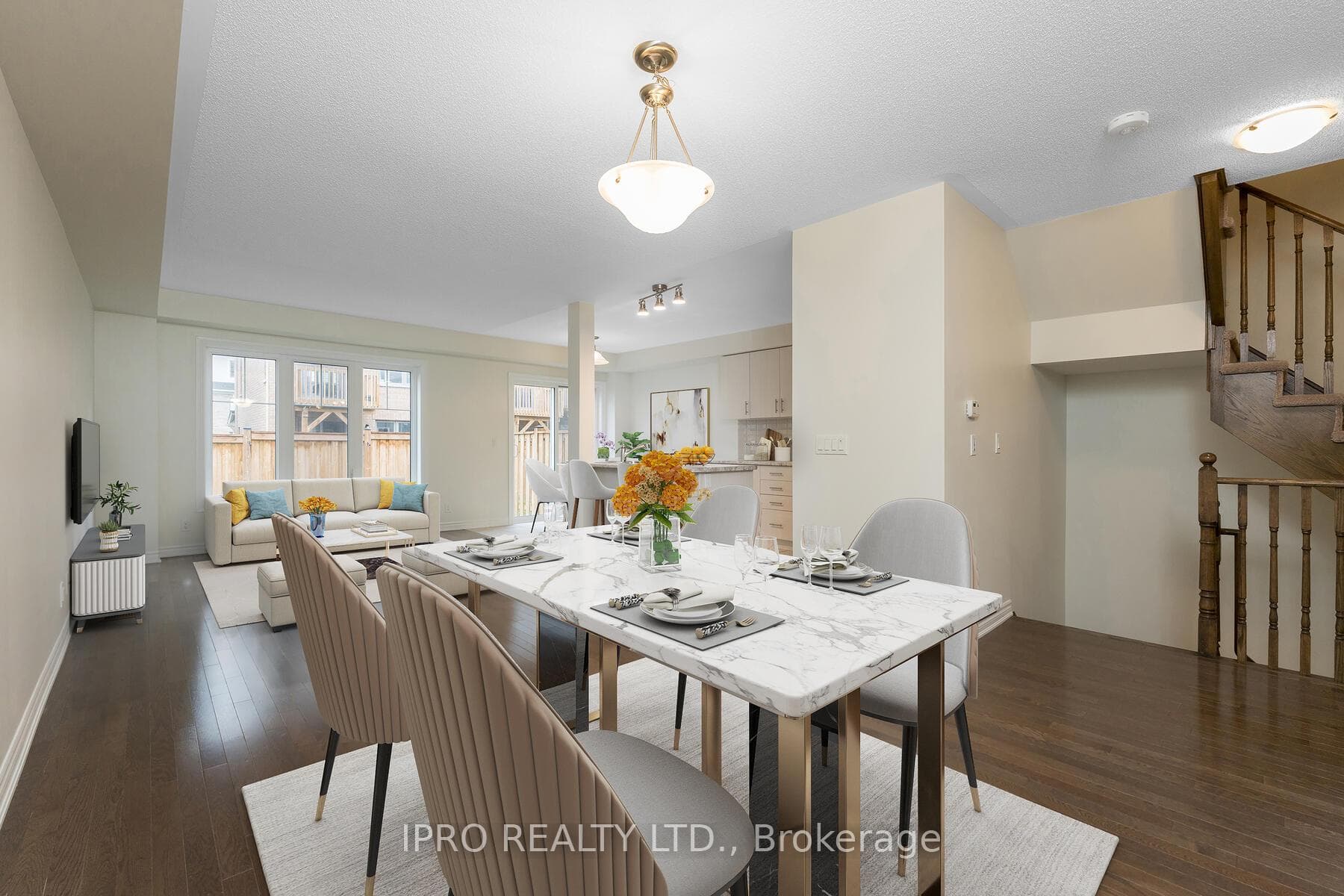102 Symington Avenue photo 4
