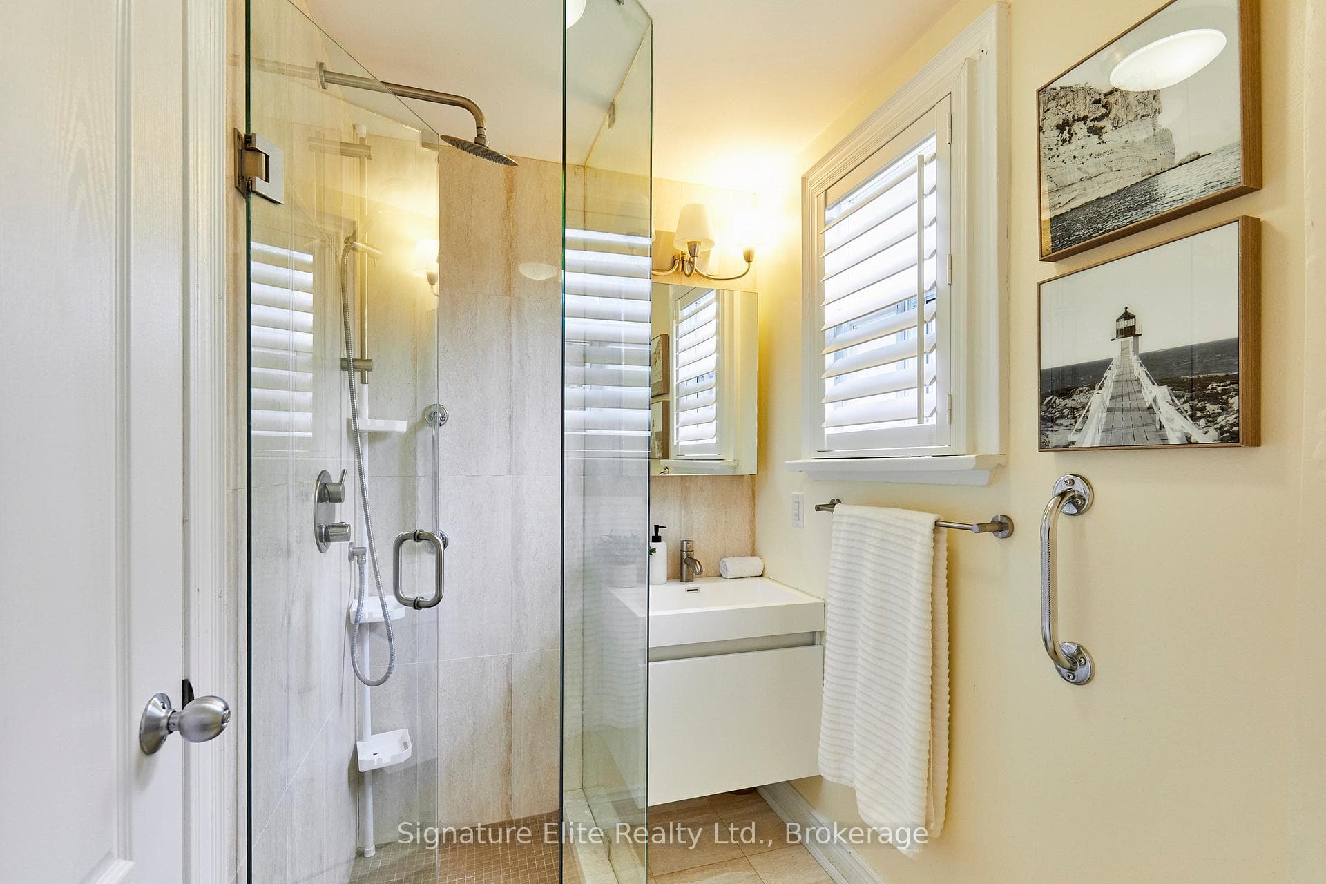 45 Heathfield Drive photo 28